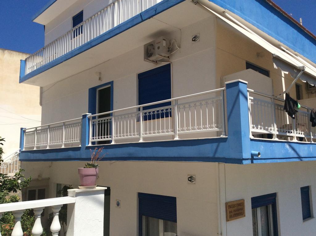 Kostas Rooms Votsi  외부 사진