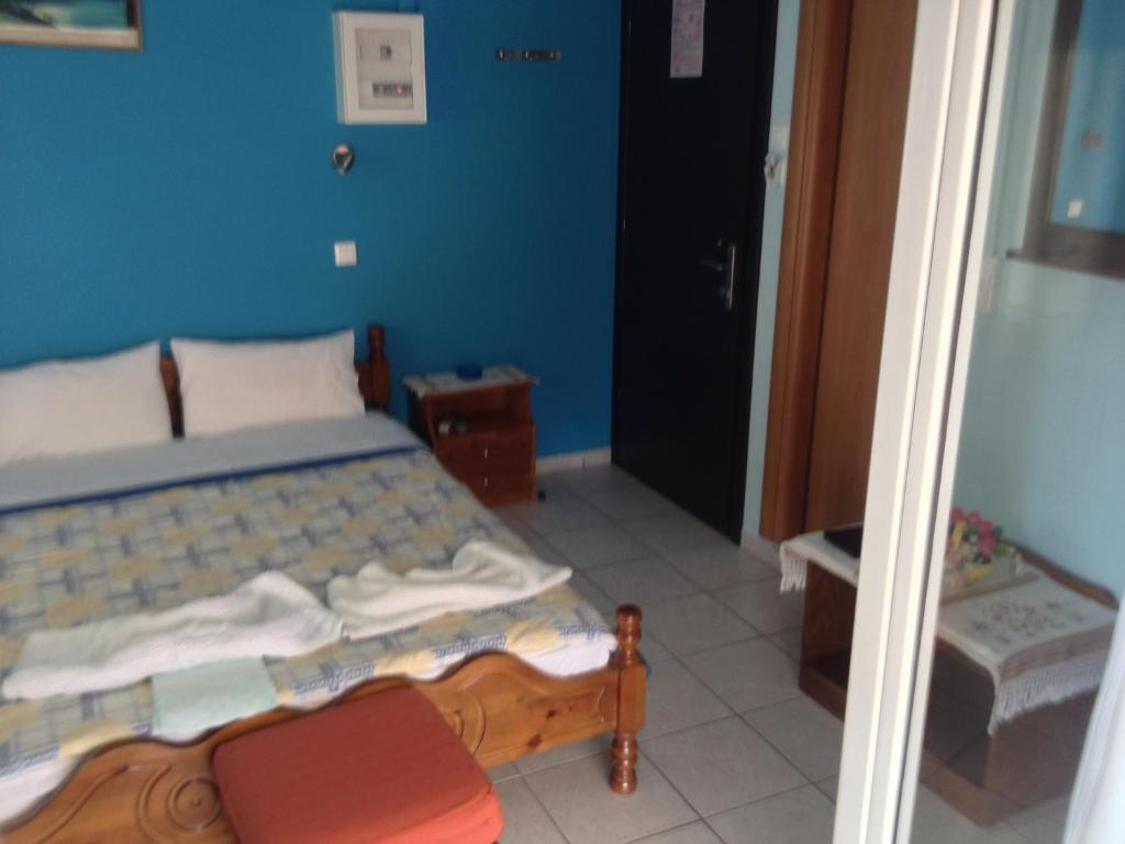 Kostas Rooms Votsi  객실 사진